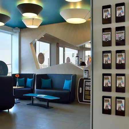 Hotell Koeln-messe 2*