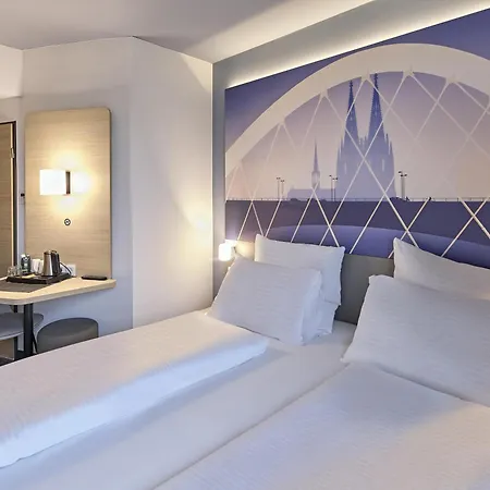 Hotell Koeln-messe