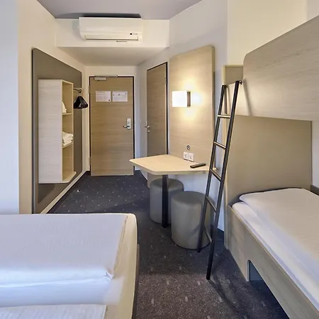 Hotell Koeln-messe 2*