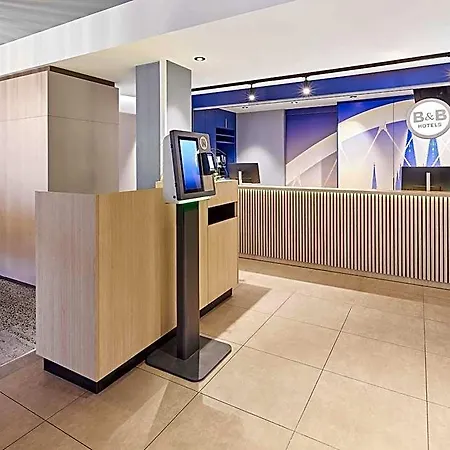 Hotell Koeln-messe